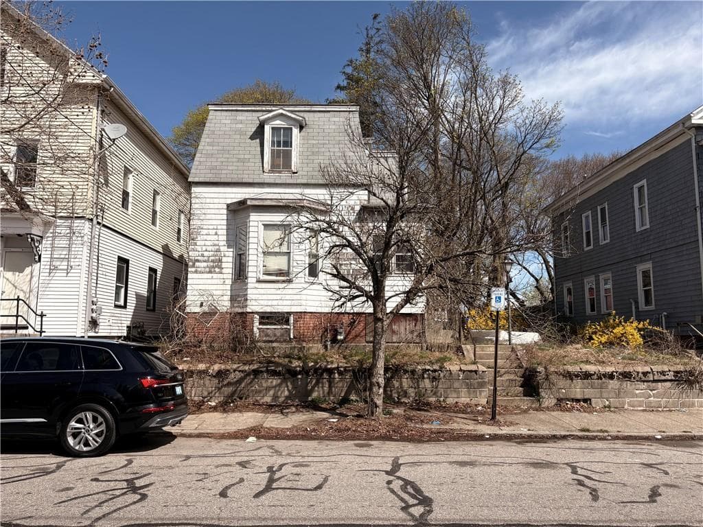 73 Laban Street