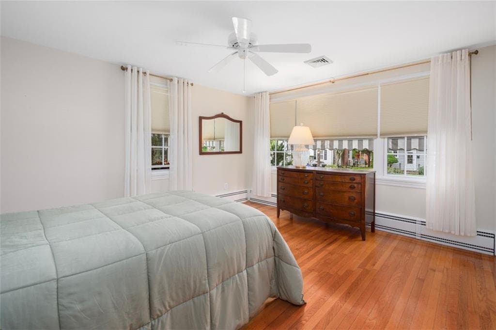 Single Family Residence at 60 Alhambra Circle, Cranston, photo 23 of 46