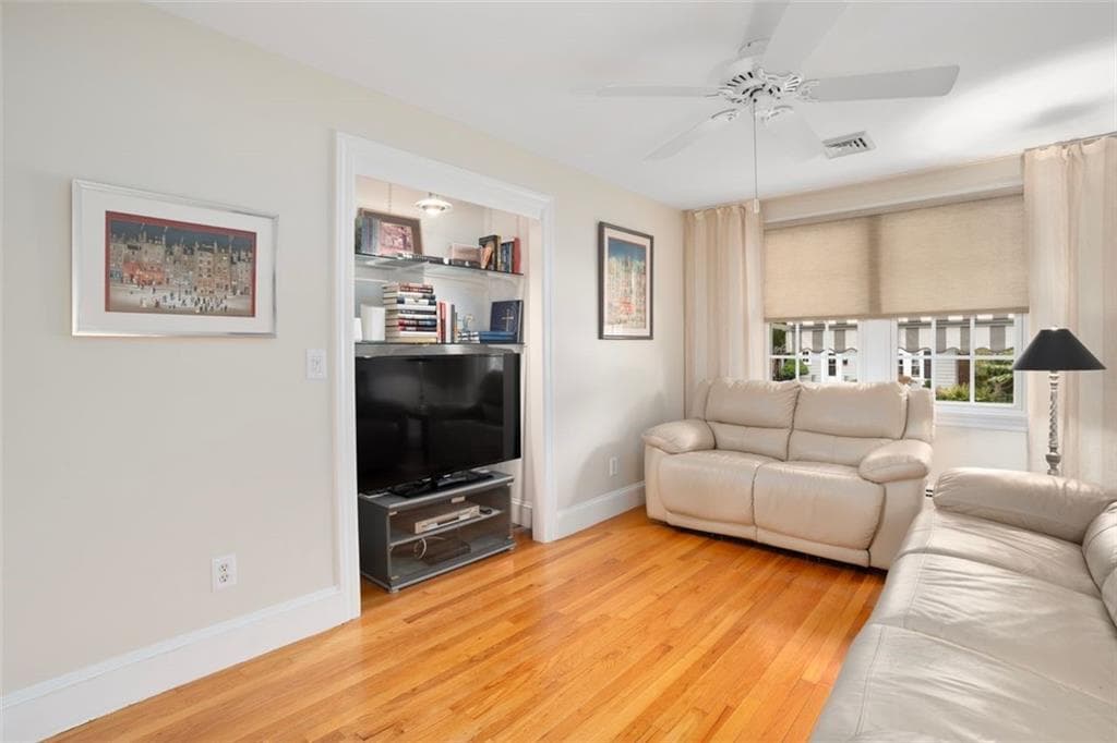 Single Family Residence at 60 Alhambra Circle, Cranston, photo 20 of 46