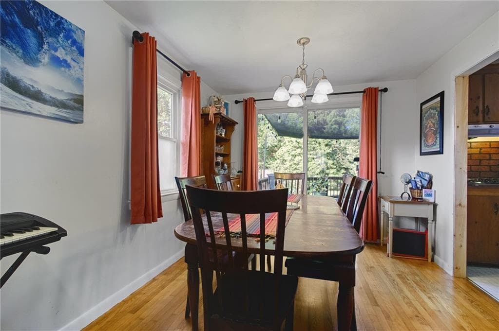 Single Family Residence at 24 Parkside Way, North Kingstown, photo 5 of 26