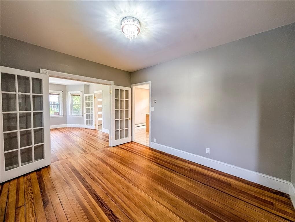 Single Family Residence at 184 Cumberland Street, Providence, photo 10 of 37