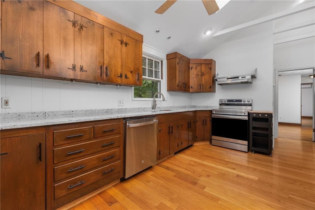 Single Family Residence at 15 Williams Road, Smithfield, photo 25 of 50