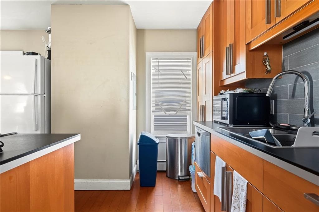 Multi Family at 211 Carpenter Street, Providence, photo 28 of 48