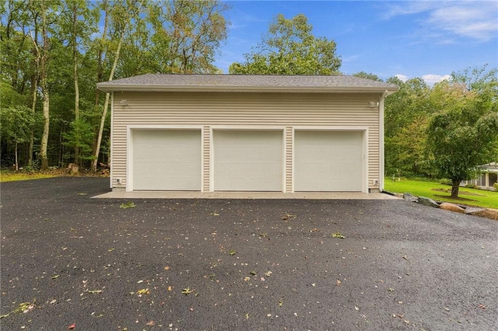 Single Family Residence at 242 Anan Wade Road, Glocester, photo 36 of 50
