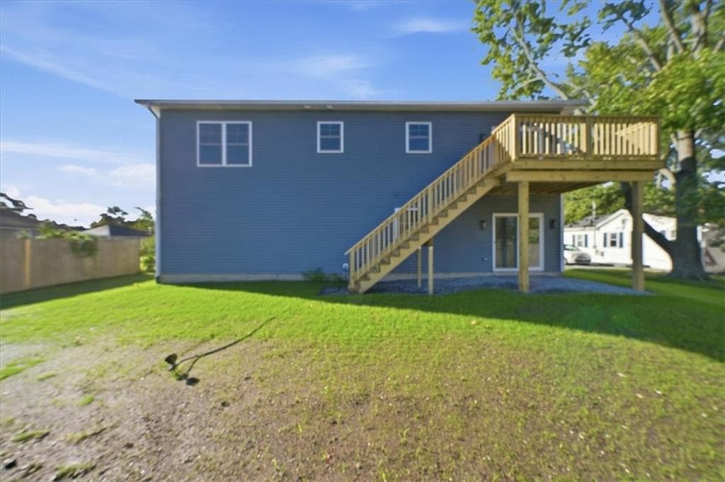 Single Family Residence at 67 Kenway Avenue, Warwick, photo 43 of 48