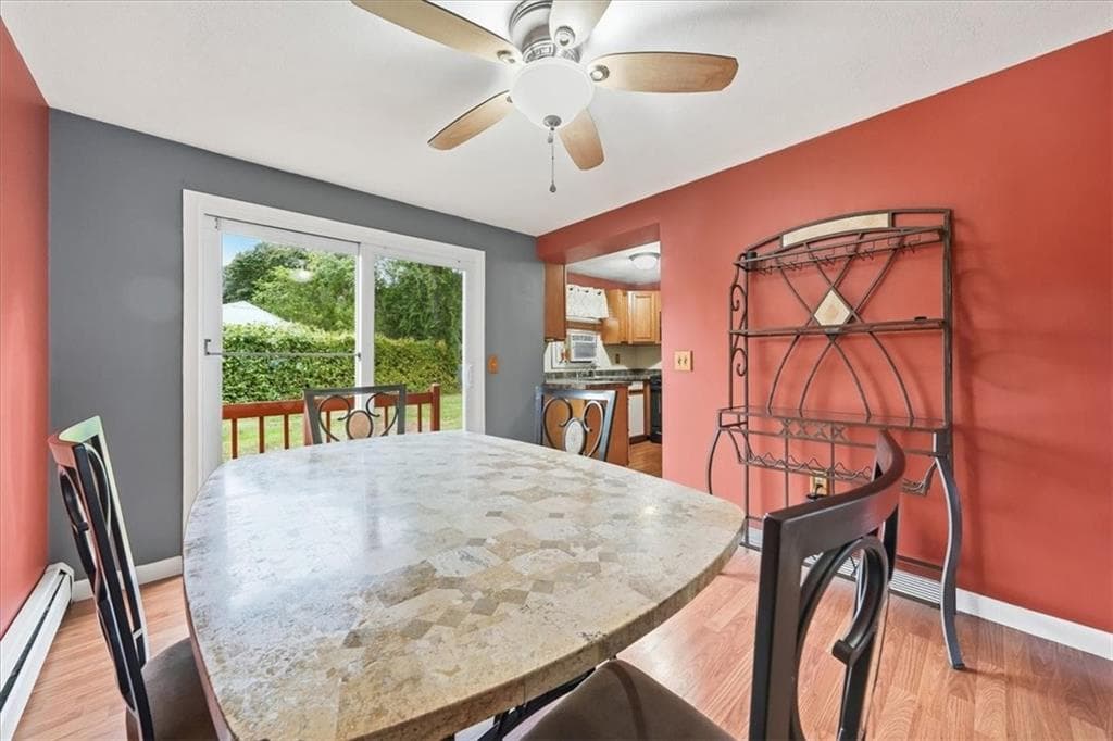 Condominium at 97 Reed Street, Warwick, photo 11 of 39