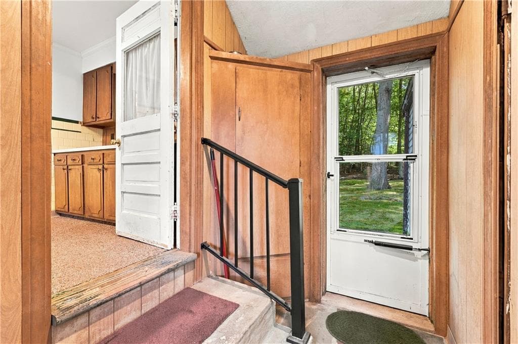 Single Family Residence at 374 Reservoir Road, Burrillville, photo 9 of 38