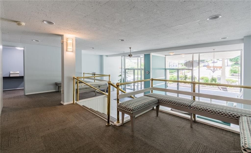 Condominium at 292 PEQUOT Avenue UNIT 4E, New London, photo 13 of 36