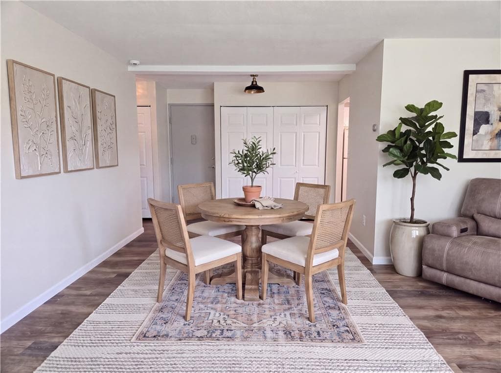 Condominium at 292 PEQUOT Avenue UNIT 4E, New London, photo 22 of 36