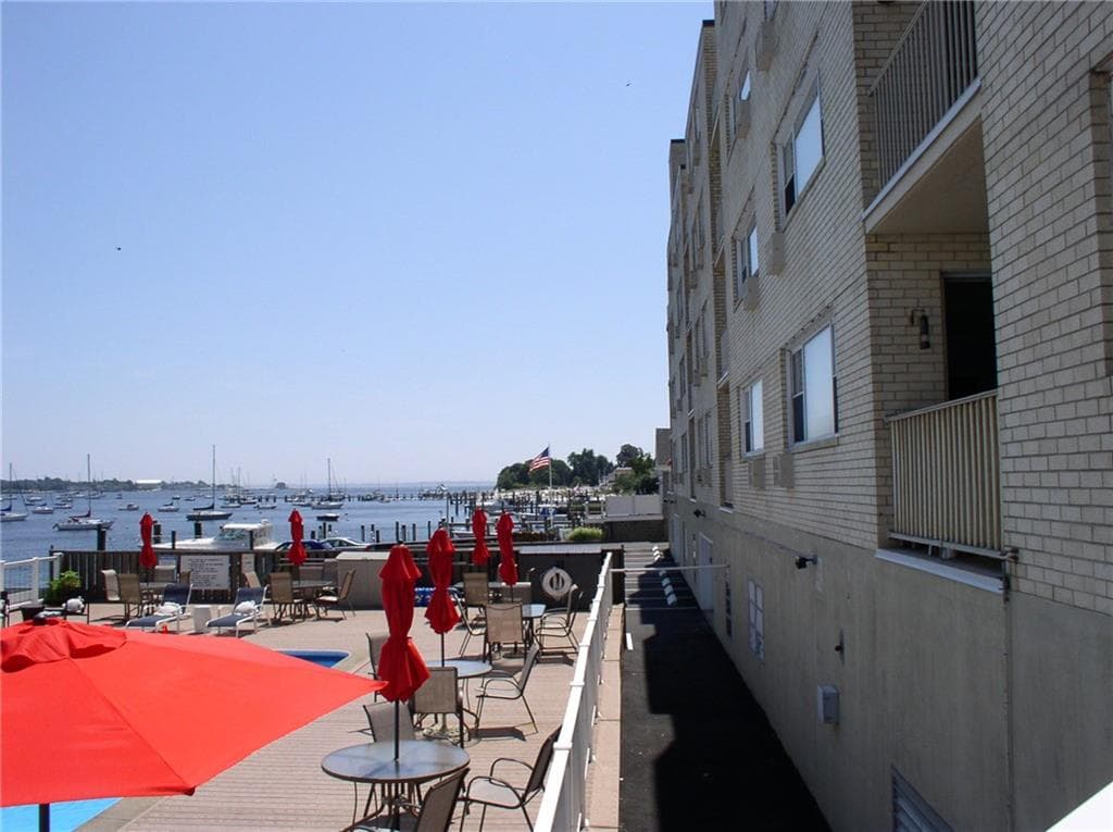 Condominium at 292 PEQUOT Avenue UNIT 4E, New London, photo 20 of 36