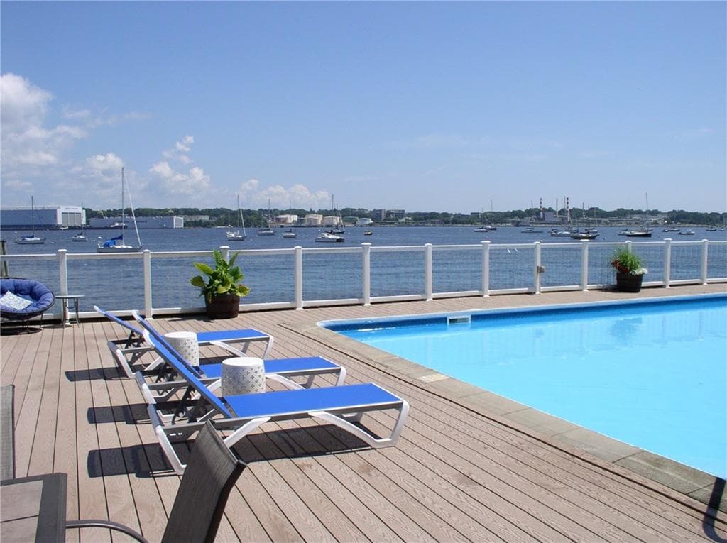 Condominium at 292 PEQUOT Avenue UNIT 4E, New London, photo 18 of 36