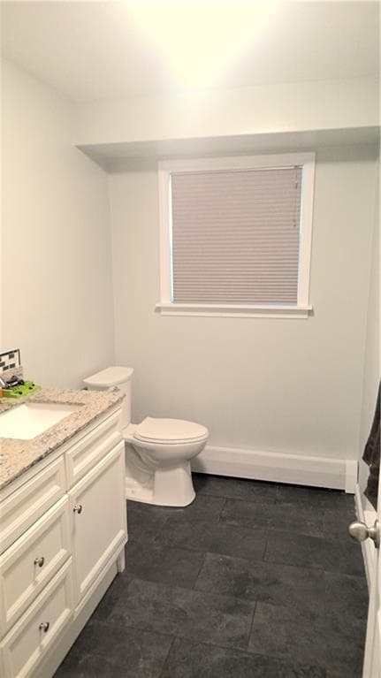Single Family Residence at 200 Bend Street, Warwick, photo 6 of 24