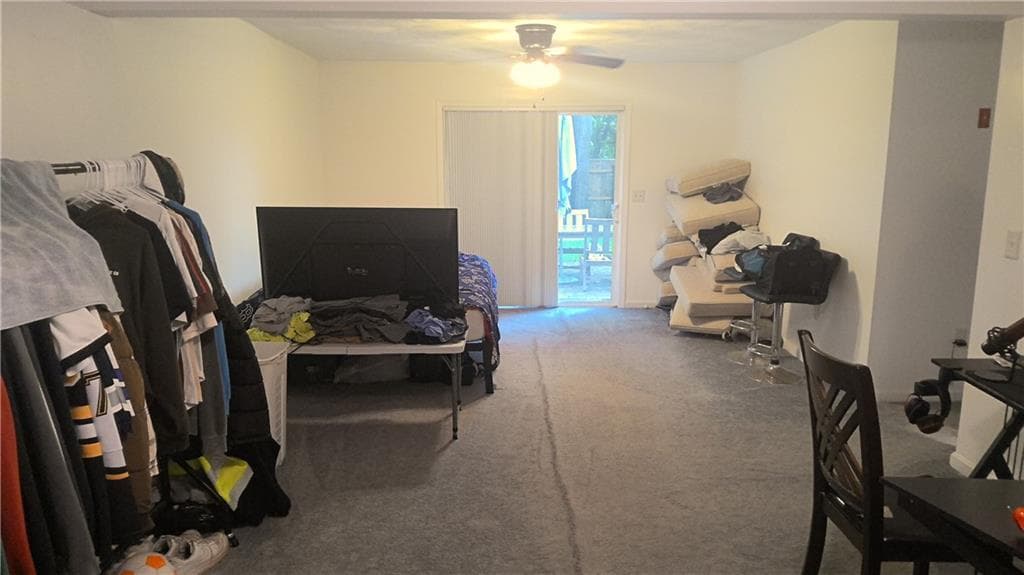 Single Family Residence at 200 Bend Street, Warwick, photo 11 of 24