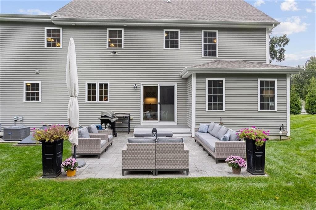 Single Family Residence at 42 E East Lantern Road, Lincoln, photo 48 of 50