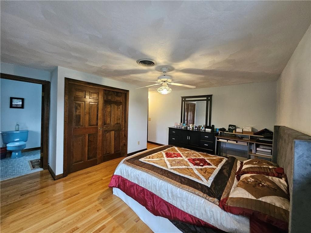 Single Family Residence at 3 Kirker Drive, East Greenwich, photo 16 of 42