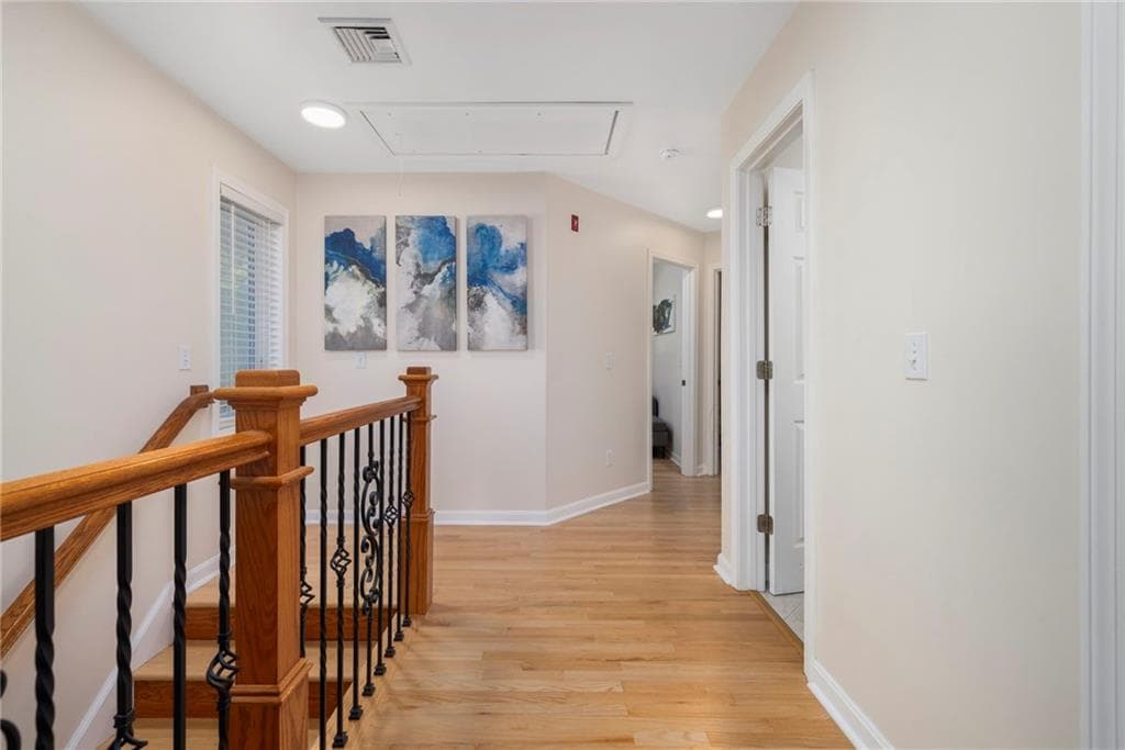 Single Family Residence at 388 Shore acres Avenue, North Kingstown, photo 17 of 31