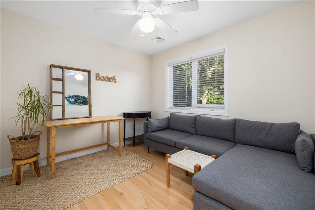 Single Family Residence at 388 Shore acres Avenue, North Kingstown, photo 21 of 31