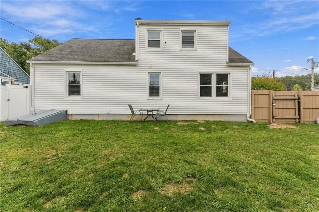 Single Family Residence at 65 Carriere Avenue, Woonsocket, photo 7 of 35