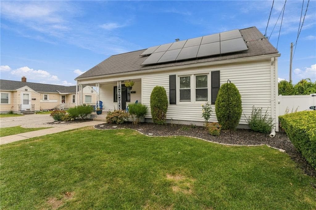 Single Family Residence at 65 Carriere Avenue, Woonsocket, photo 3 of 35