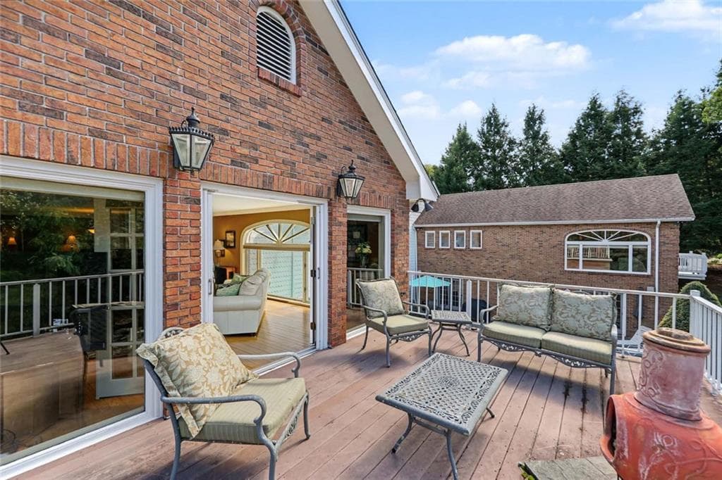 Single Family Residence at 65 Viva Way, Woonsocket, photo 12 of 47