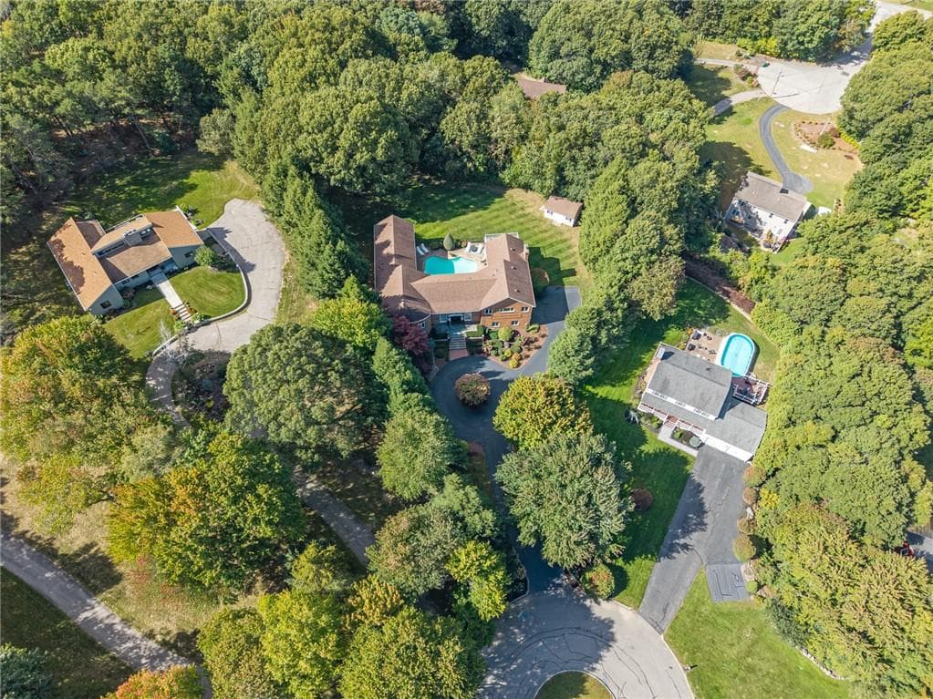 Single Family Residence at 65 Viva Way, Woonsocket, photo 44 of 47
