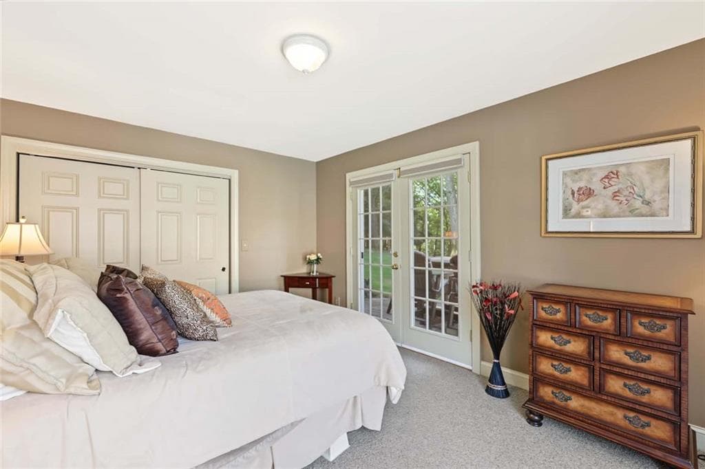 Single Family Residence at 65 Viva Way, Woonsocket, photo 35 of 47