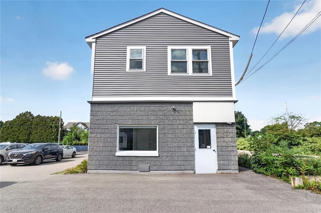 Single Family Residence at 115 Main Street, Westerly, photo 25 of 28