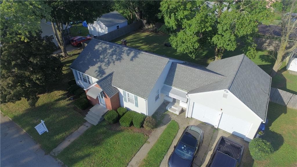 Single Family Residence at 456 Elm Street, Warwick, photo 7 of 32
