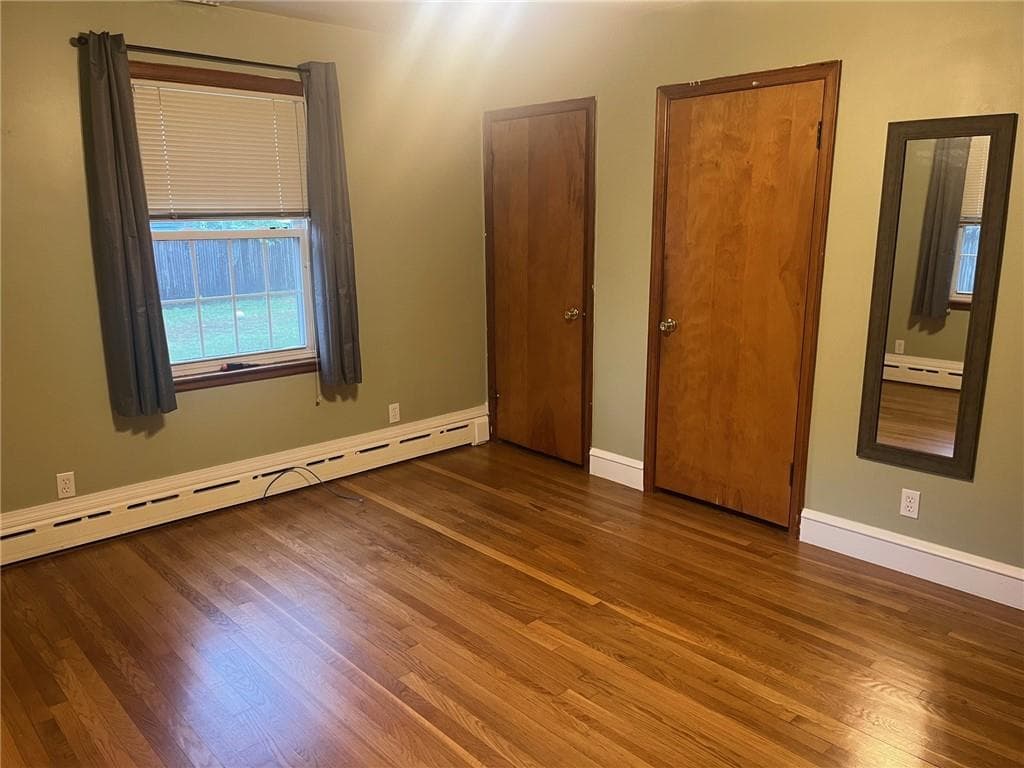 Single Family Residence at 456 Elm Street, Warwick, photo 14 of 32