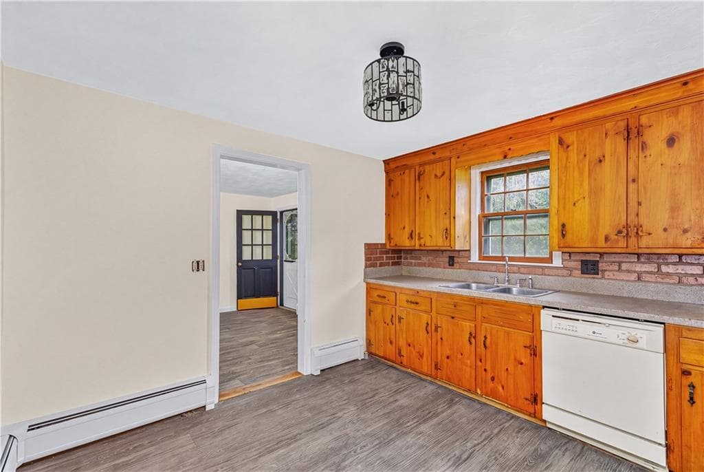 Single Family Residence at 68 Sherry Avenue, Bristol, photo 15 of 37