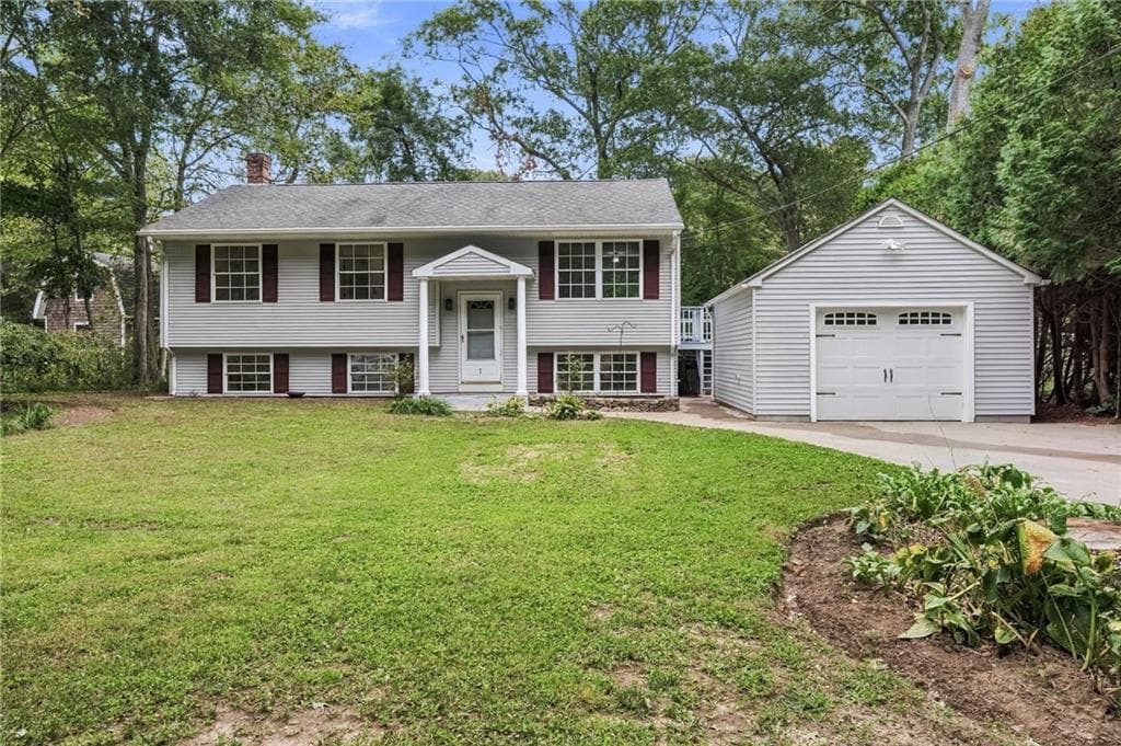 7 Cedar Knoll Drive