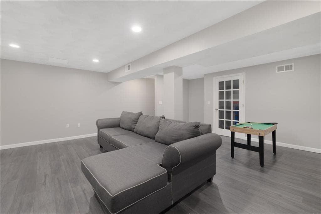 Single Family Residence at 84 Morningside Drive, North Kingstown, photo 32 of 40