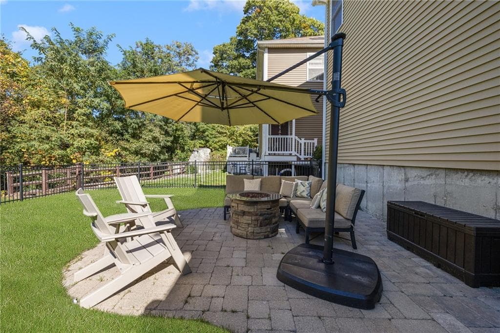 Single Family Residence at 84 Morningside Drive, North Kingstown, photo 34 of 40