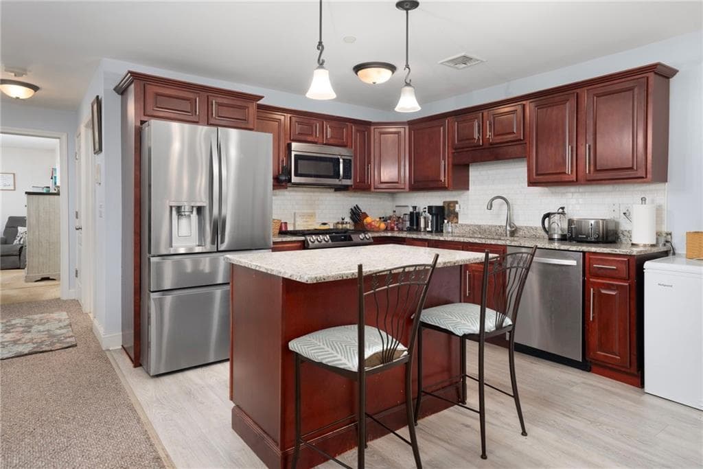 Condominium at 1 Gray Coach Lane UNIT 101, Cranston, photo 5 of 20