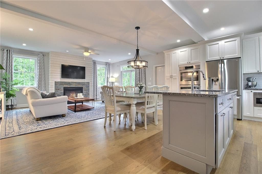 Single Family Residence at 6 Bridgette Lane, Westerly, photo 7 of 46