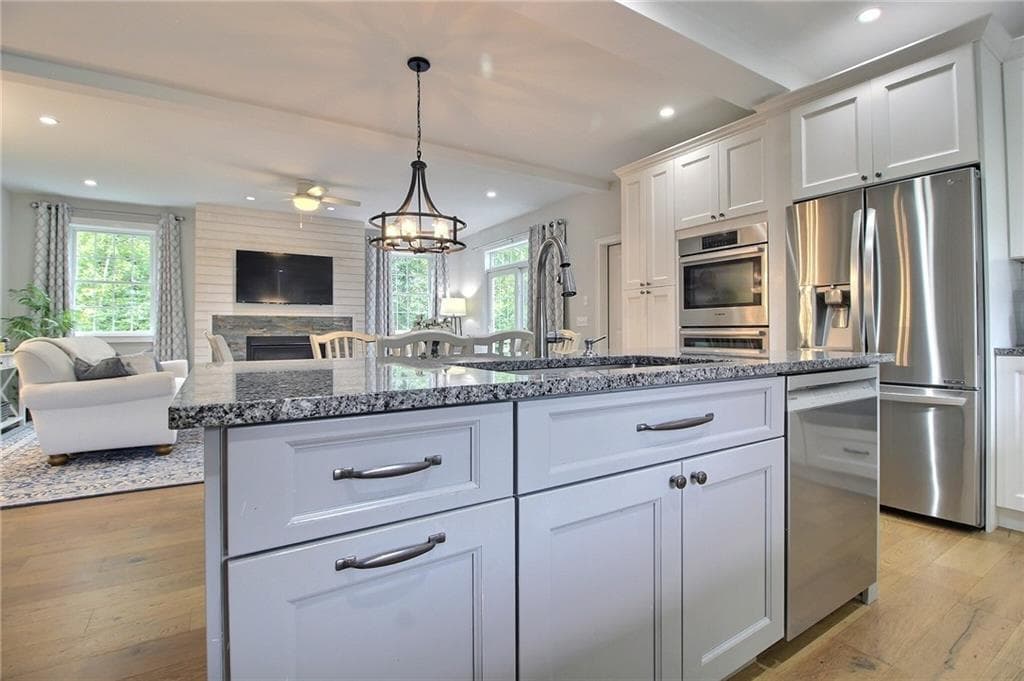 Single Family Residence at 6 Bridgette Lane, Westerly, photo 9 of 46