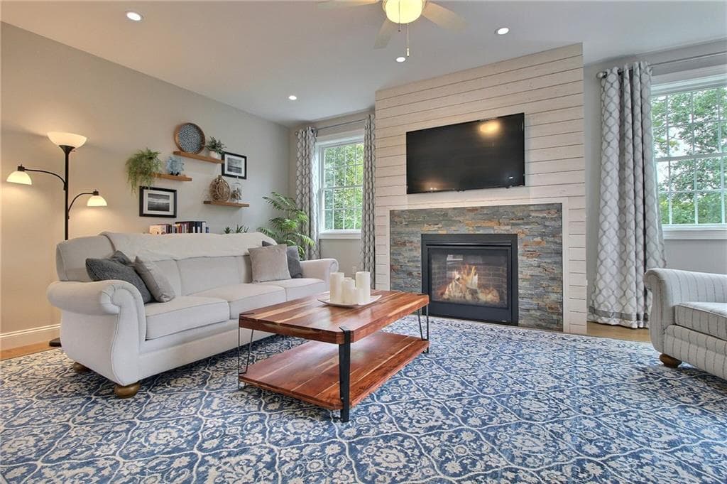 Single Family Residence at 6 Bridgette Lane, Westerly, photo 14 of 46