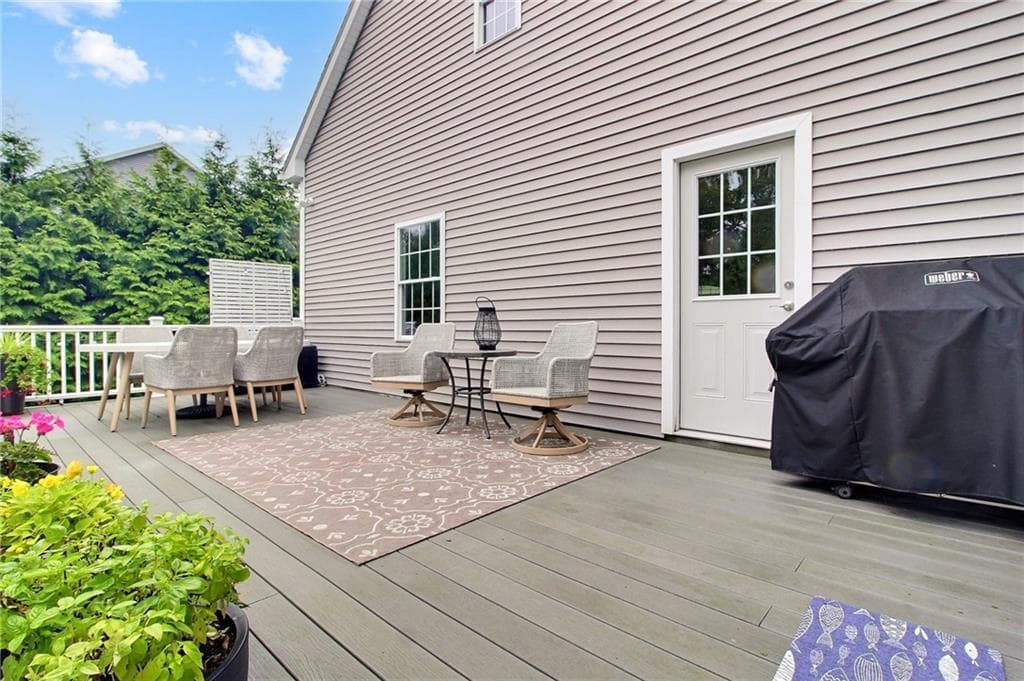 Single Family Residence at 6 Bridgette Lane, Westerly, photo 18 of 46