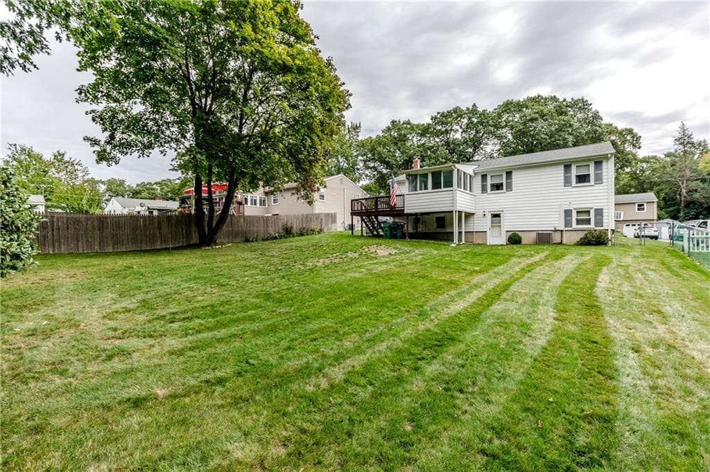 Single Family Residence at 159 Hanover Street, Warwick, photo 33 of 34