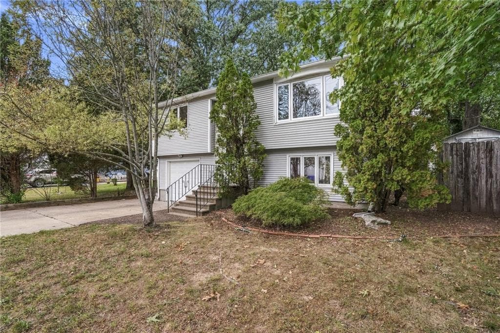 Single Family Residence at 15 Atlantic Avenue, North Providence, photo 31 of 32