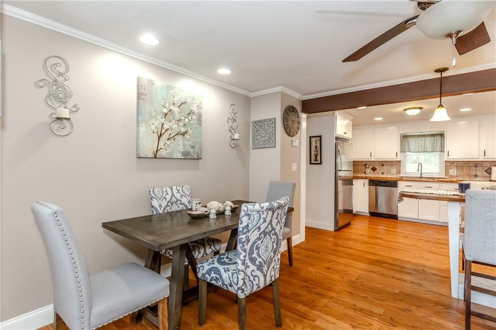 Single Family Residence at 45 Glendale Drive, West Warwick, photo 8 of 34