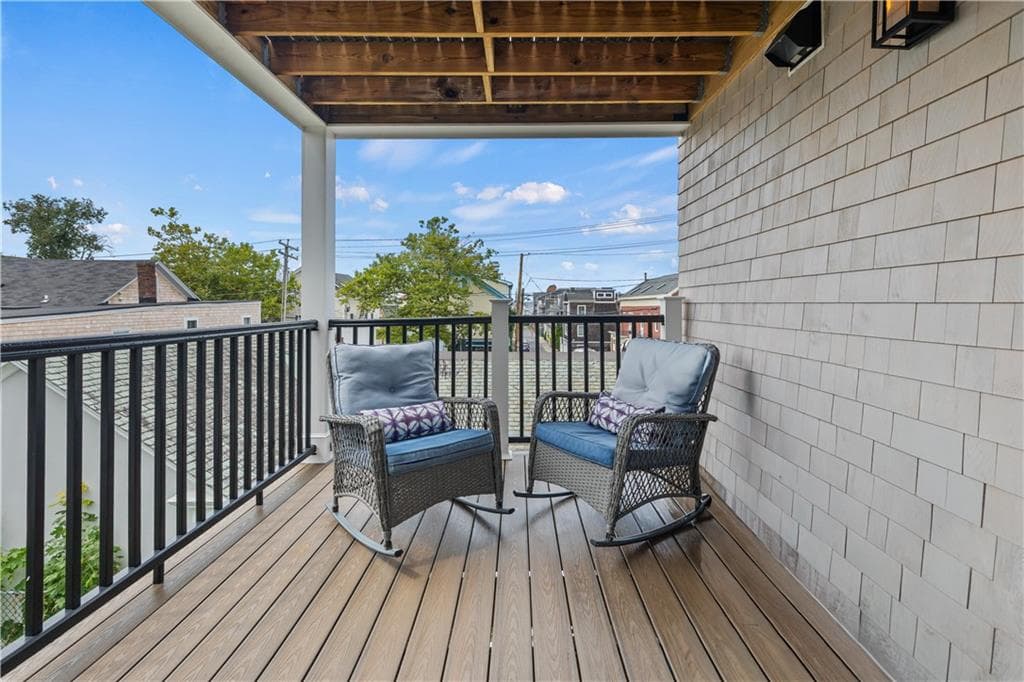 Condominium at 7 Dearborn Street UNIT 2, Newport, photo 29 of 29