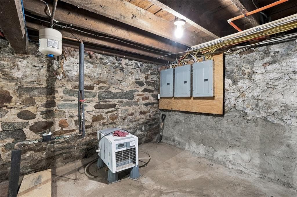 Multi Family at 845 River Street, Woonsocket, photo 37 of 41