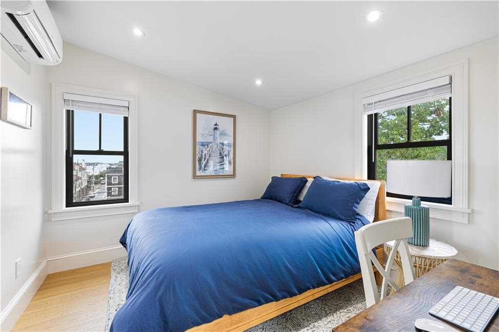 Condominium at 7 Dearborn Street UNIT 3, Newport, photo 20 of 20