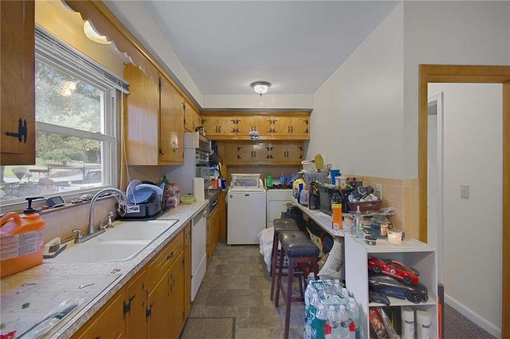 56 Black Plain Road