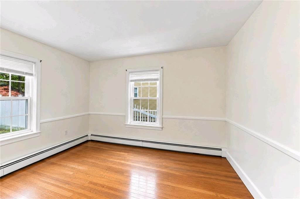 Single Family Residence at 12 Deacon Avenue, Warwick, photo 19 of 41