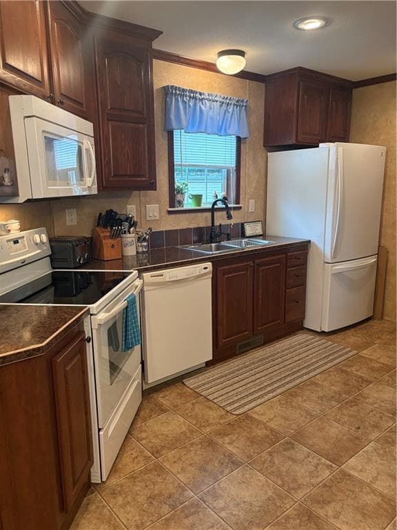 Single Family Residence at 24 Krzak Road, North Kingstown, photo 10 of 22