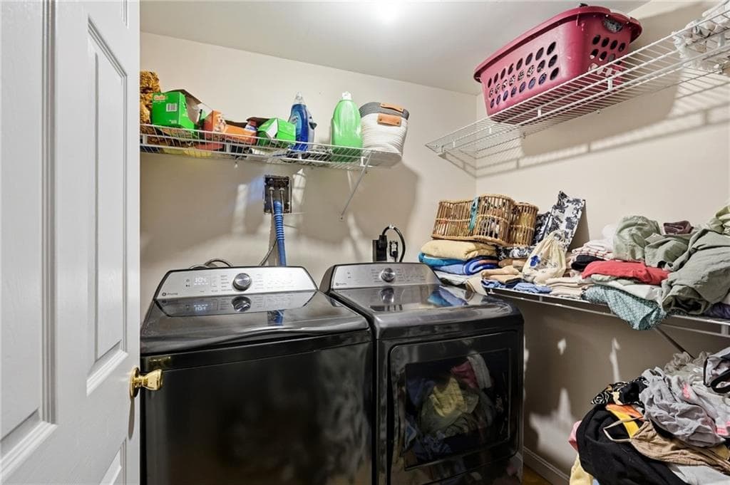 Condominium at 612 Smithfield Road UNIT D23, North Providence, photo 26 of 27