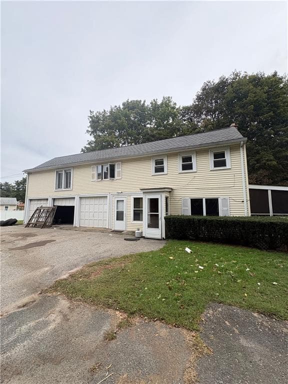Multi Family at 1888 Mendon Road, Woonsocket, photo 3 of 11