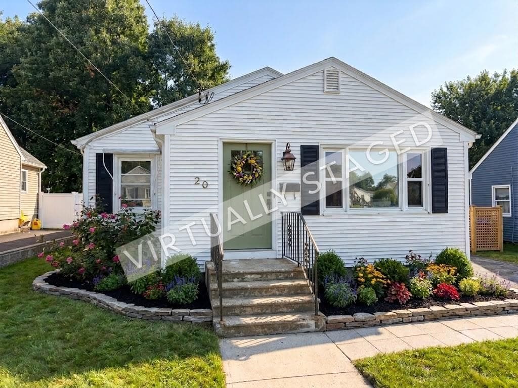 Single Family Residence at 20 Lyman Avenue, Johnston, photo 2 of 11
